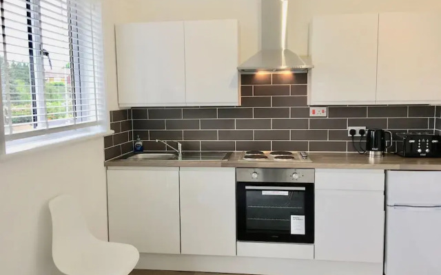 Netley Village Apartment