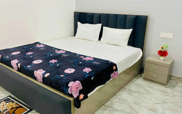 Prabhu Ji Home Stay