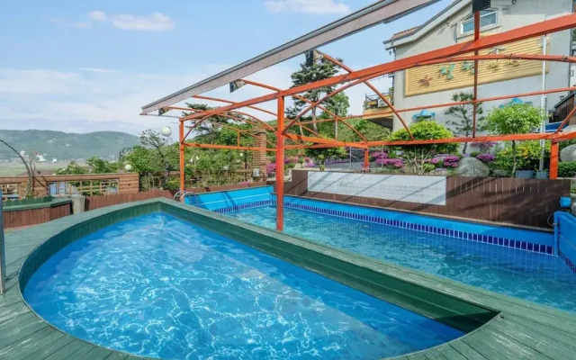 Ganghwado Garden Pension