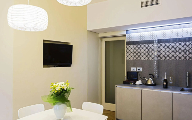 Maison Laghetto Apartment Suite