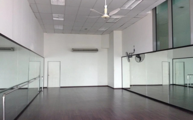 A&F Tropics Homestay