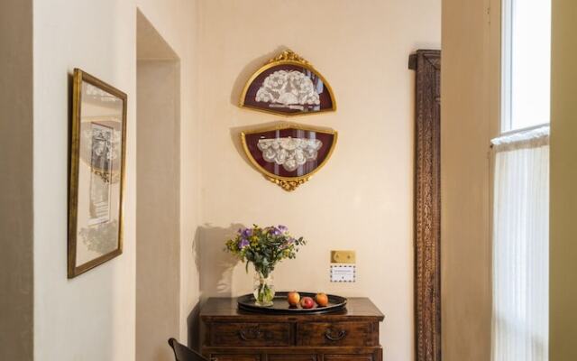 CH Apartments Rooftop Terrace