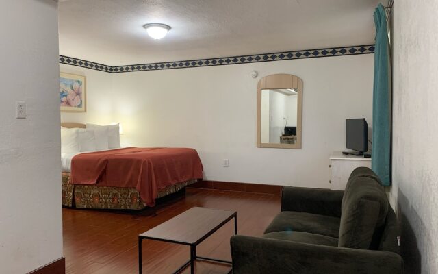 Travelodge by Wyndham Suites St Augustine