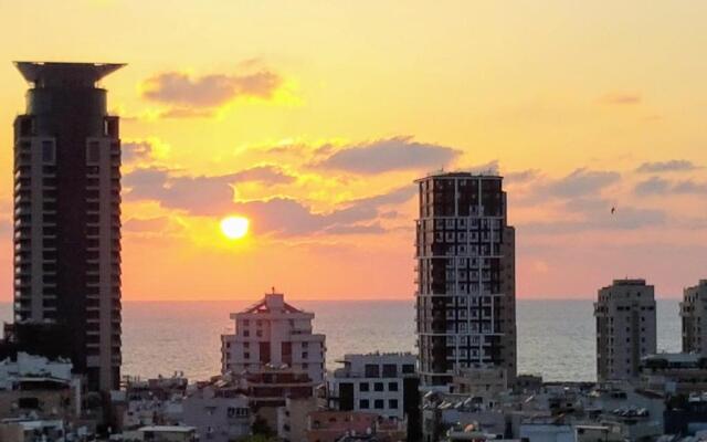 Charming Boutique Studio - TLv Center