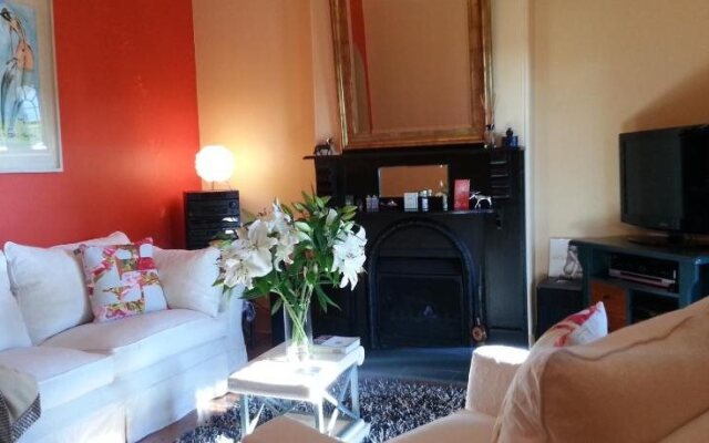 Sydney Airport Executive Homestay