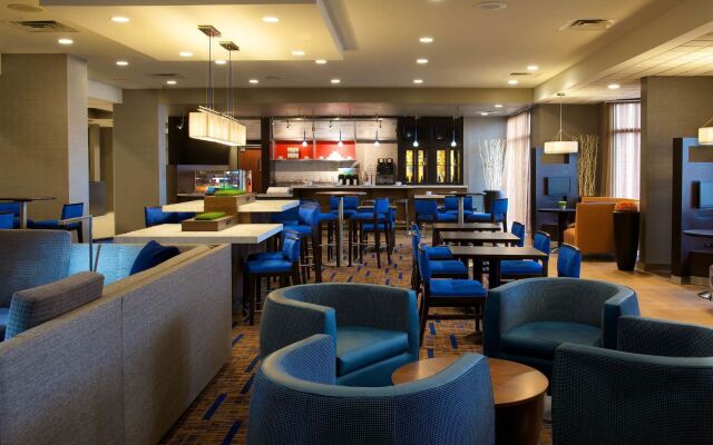 Courtyard by Marriott Bloomington