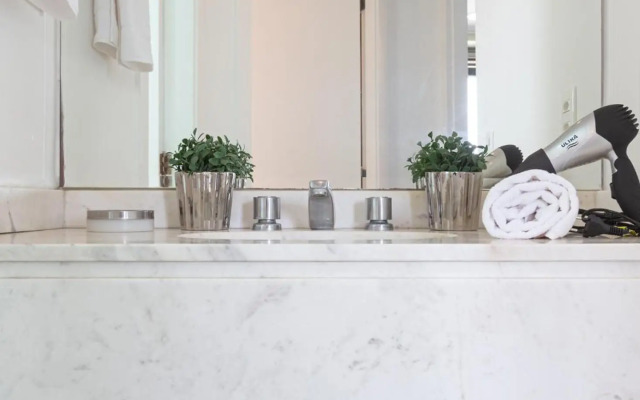 Easy Star - Lindo Flat na Vila Olímpia - YW01G