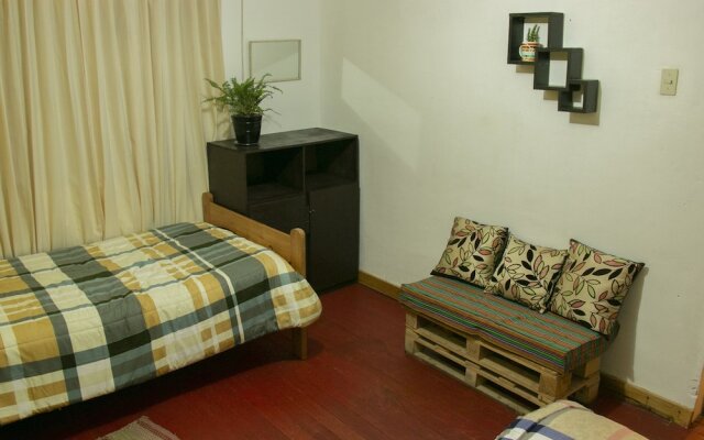 Pakocha House & Lodging