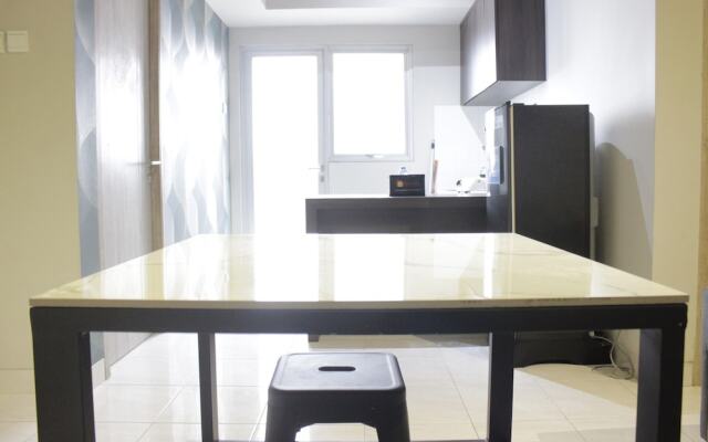 Spacious 2BR Apartment at Newton Residence near Toll Buah Batu