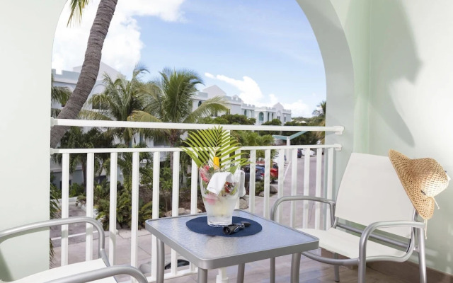 Oyster Bay Beach Resort