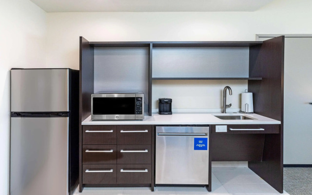 Home2 Suites by Hilton Midland East