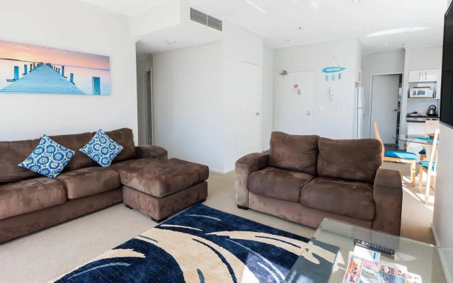 Pacific Views Resort