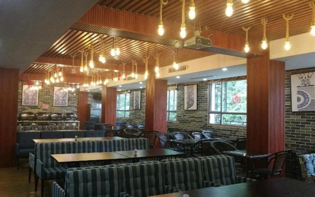 Mutong Holiday Hotel