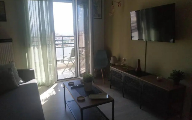 Athens View Apartment Near Metro Station Agia Marina