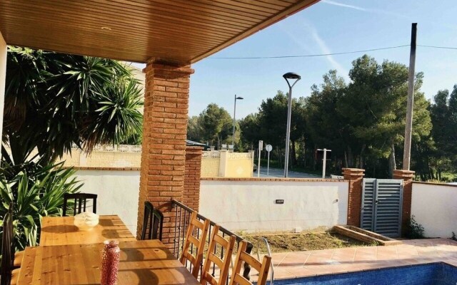 Villa Singular En Miami Playa Con Piscina Privada