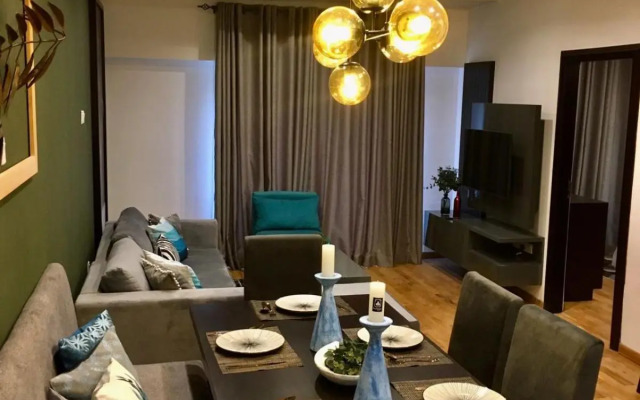 The Green Luxury Apartment