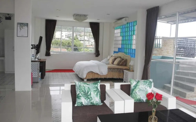 Narong Ek Residence View & Pool Villa
