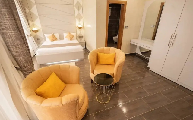 Grik Hotel - Entebbe