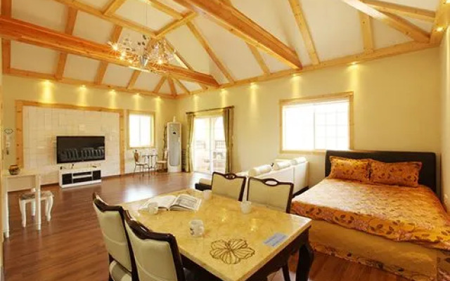 Muju Maple Vill Heu Pension