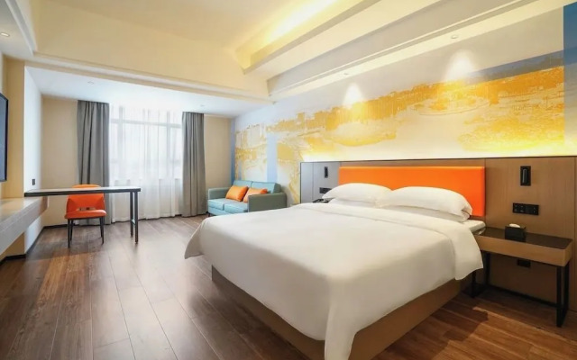 yi xuan hotel - bus station