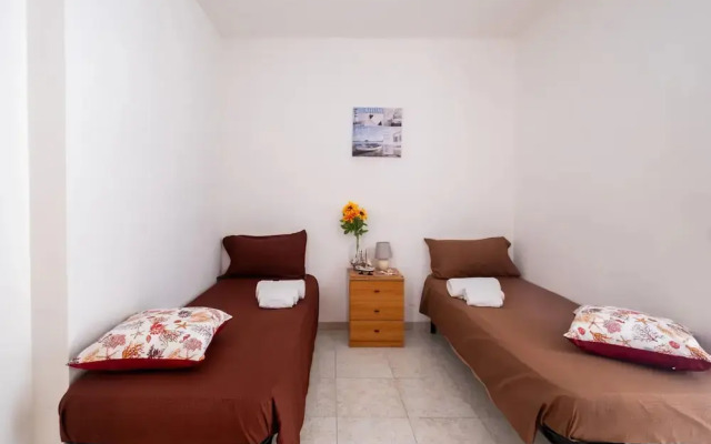 Two Steps From the Beach Villa