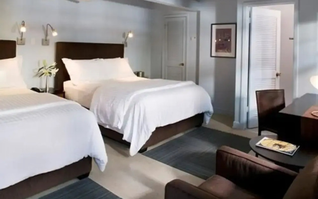 Casa Del Mar Inn