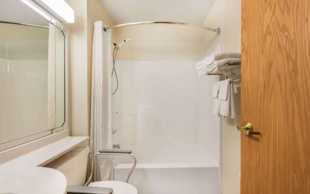 Microtel Inn & Suites by Wyndham Sainte Genevieve