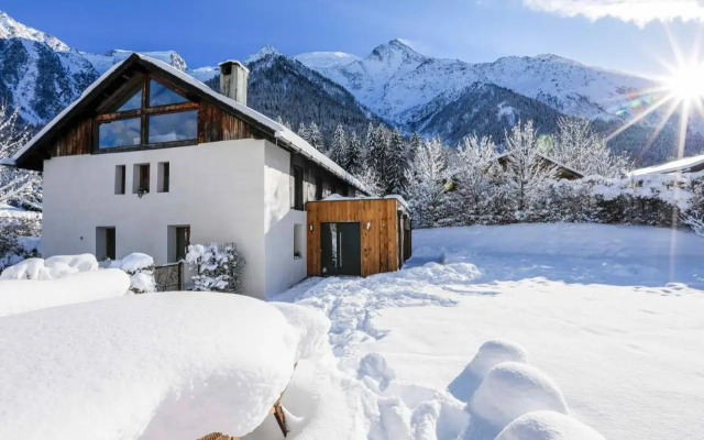 Chalet Sous Les Bois