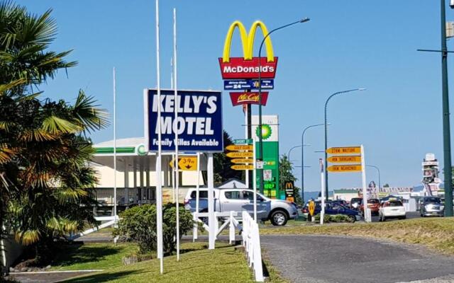 Kelly's Riverside Motel