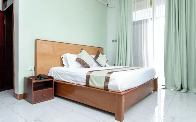Ngabu Hotel