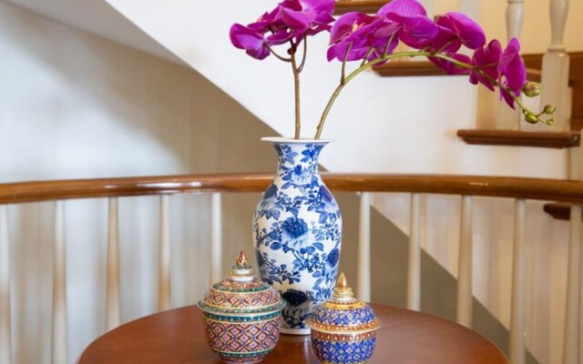 Royal Riverside The Majestic Suite