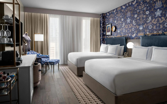 The Dorian, Autograph Collection