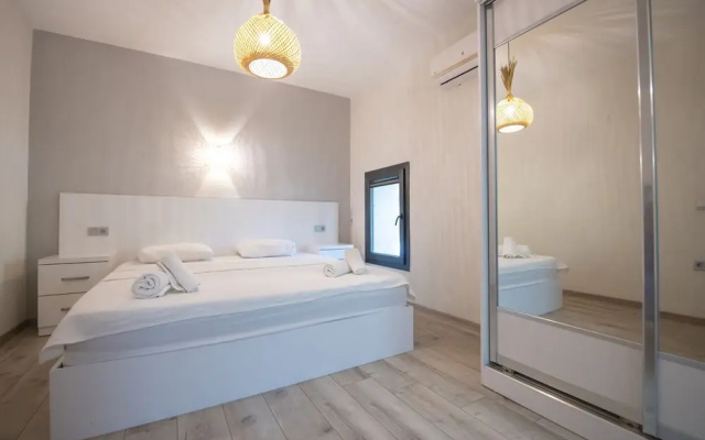 Eroglu Villas
