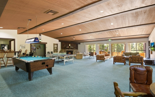 Kings Run Retreat Patio