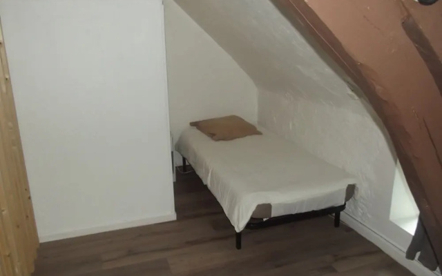 Le Domaine de Jaugy - Hostel
