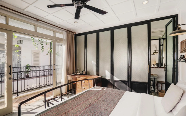 Brown Feather Batu Belig – Guest Rooms – Bali