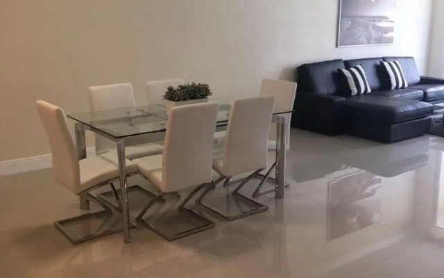 Ocean Reserve Piso 4 Str264