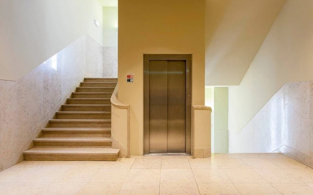 Downtown Market Studio Apartment Rentexperience