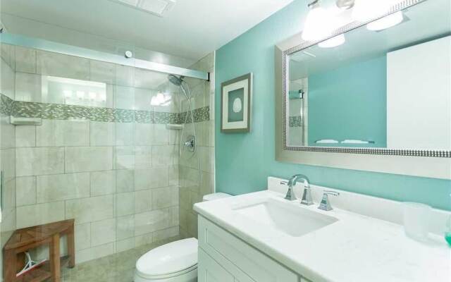 Shores Club 1002 - Two Bedroom Condo