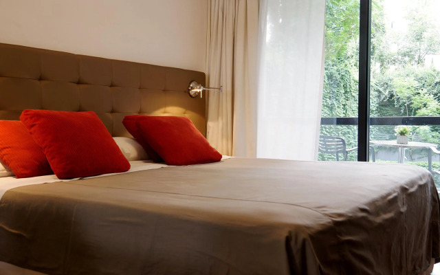 IQ Callao by Recoleta Apartments