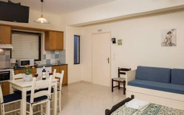 Almiris Seaside Apartments