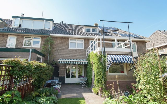 Deluxe Holiday Home in Castricum With Swimming Pool