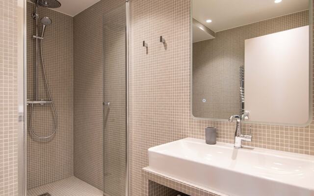 NEW Villa Urbaine au Coeur de Paris 6 p