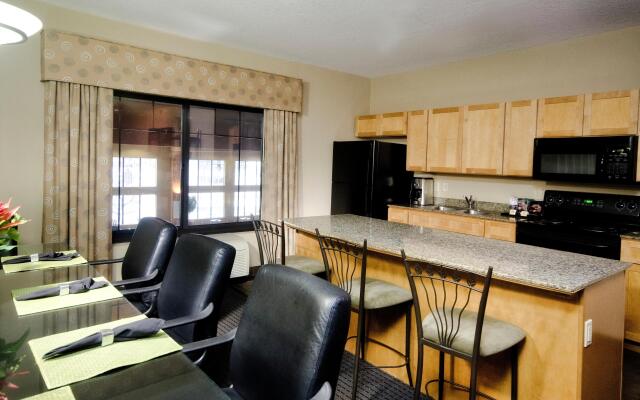 Holiday Inn Hotel & Suites St. Paul NE - Lake Elmo by IHG