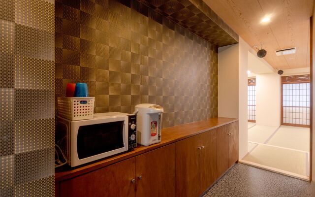 Guest House TRACE Higashinihonbashi River side