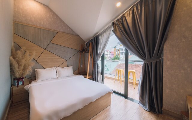 Suda House