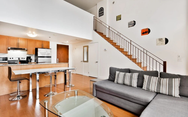 Montreal Convention Center Apartments