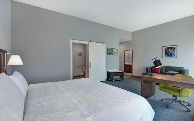 Hampton Inn & Suites Middleburg