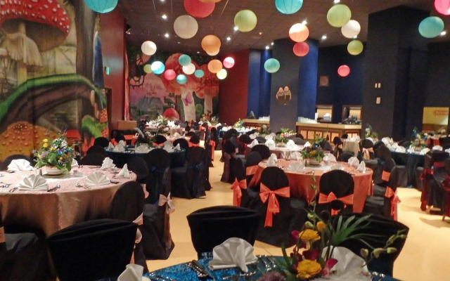 Horseshoe Black Hawk - A Caesars Rewards Destination