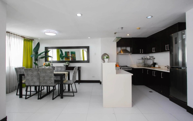 Diamond Suites and Residences